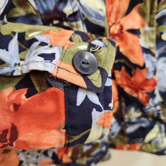 Draper's & Damon's Bold Floral Pattern Jean Jacket Style Size S/P - Picture 7 of 10